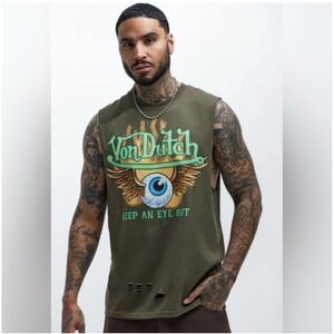 Von Dutch Keep An Eye Out Graphic Tee – Hunter Green – Size Medium – NWT